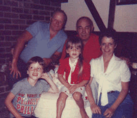 fam9.gif (49060 bytes)